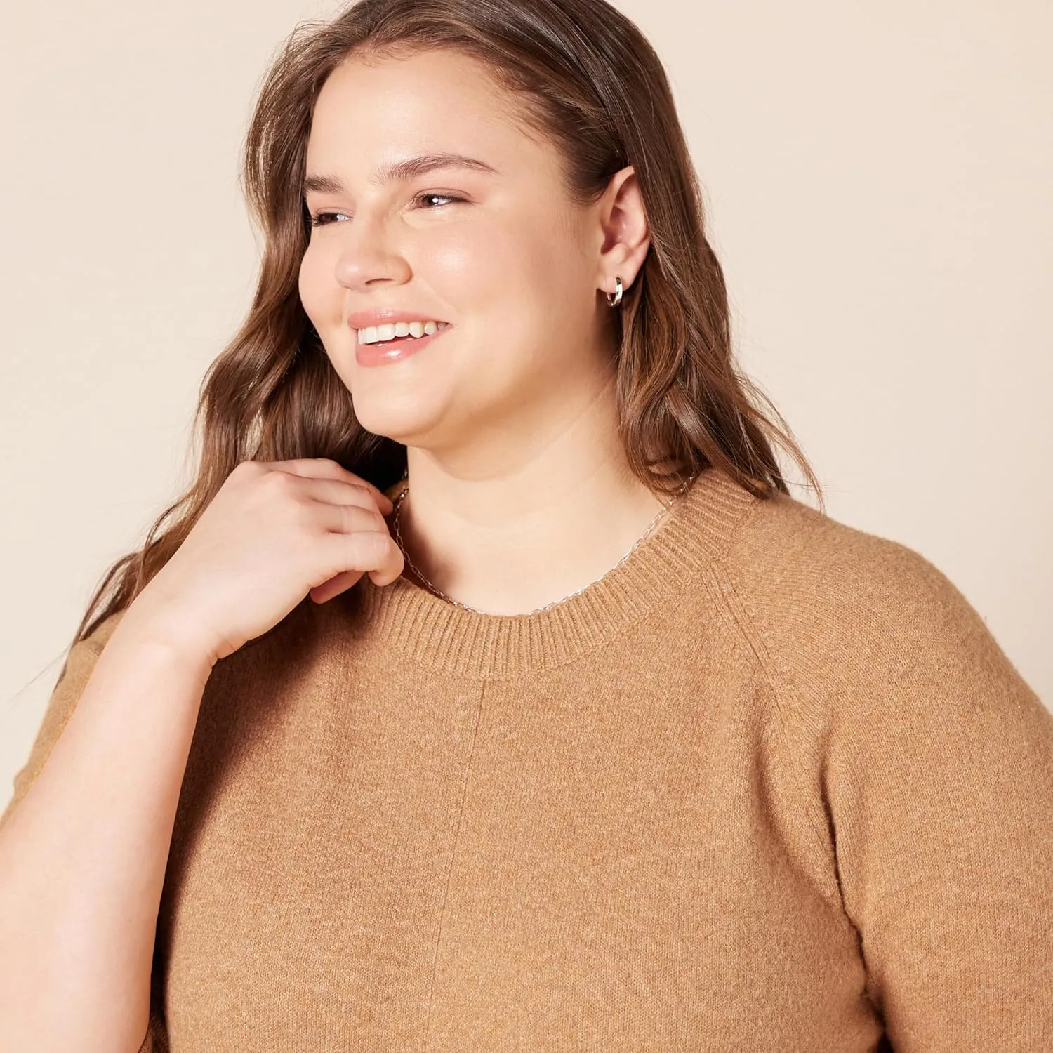 Amazon Essentials Women's Classic-Fit Soft Touch Long-Sleeve Crewneck Sweater