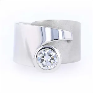 Diamond Wide Cone and Sheet Ring Platinum