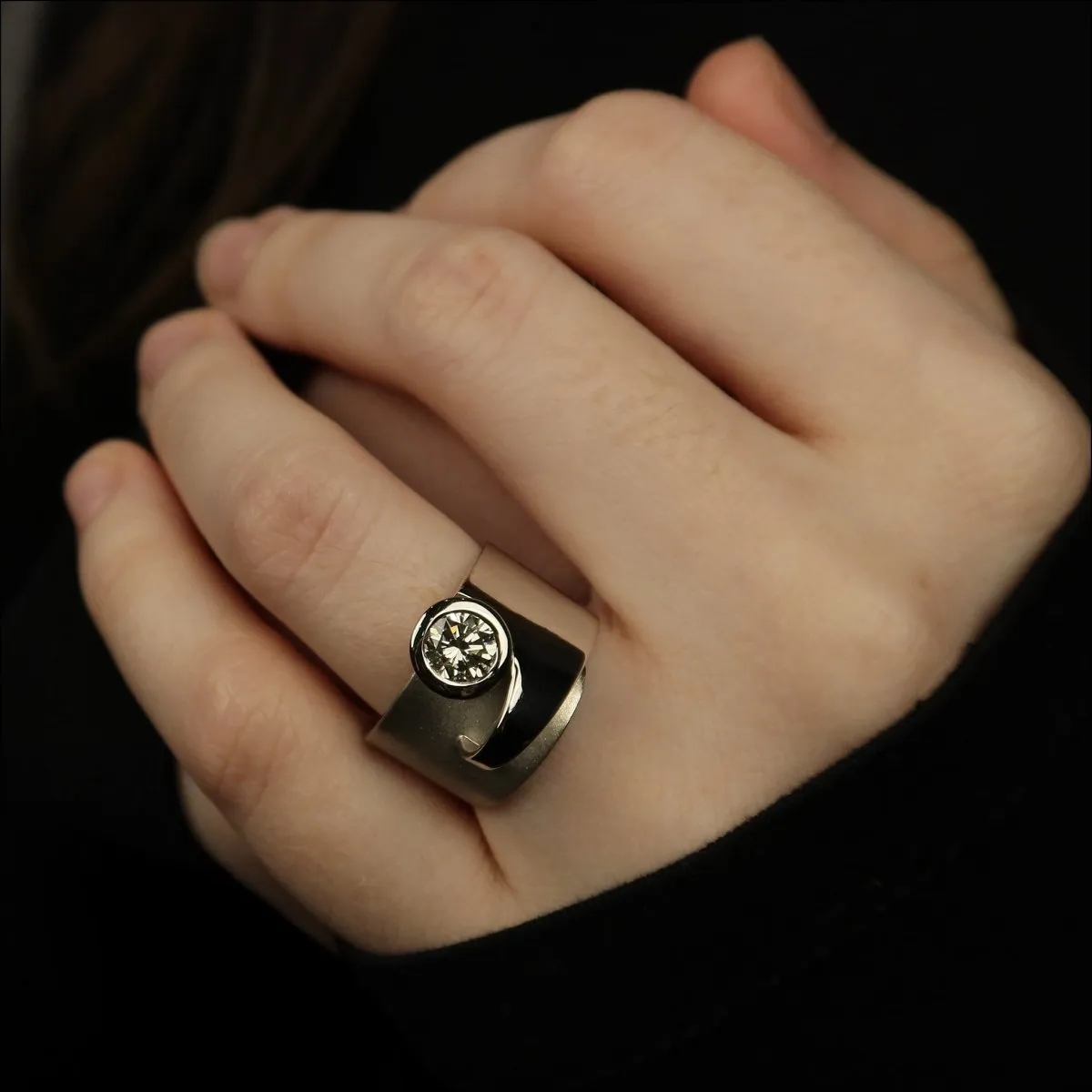 Diamond Wide Cone and Sheet Ring Platinum