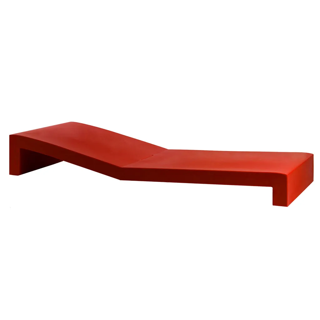 Jut Sun Chaise - Modern Pool Lounge Chair