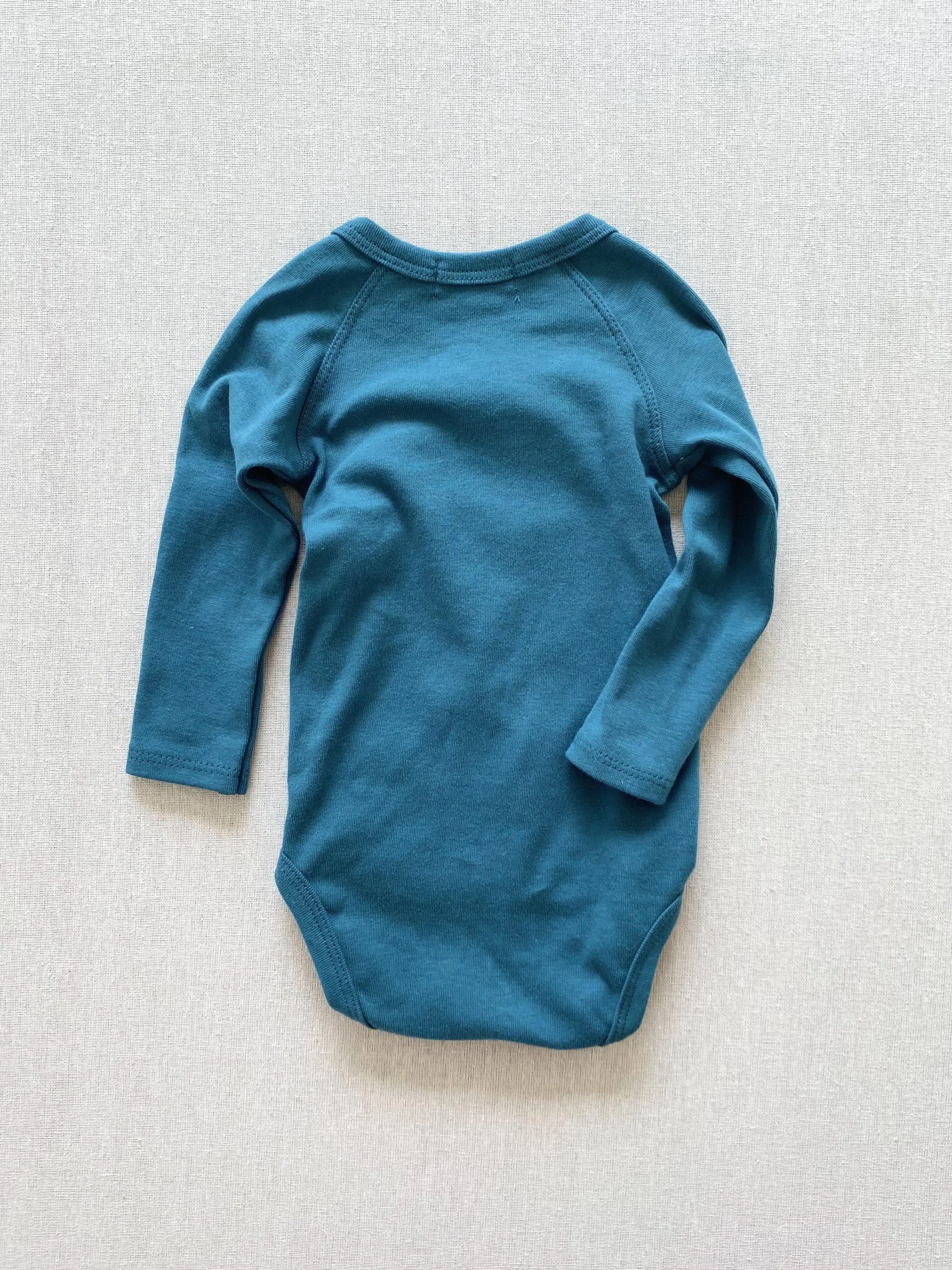 organic cotton wrap onesie - azure