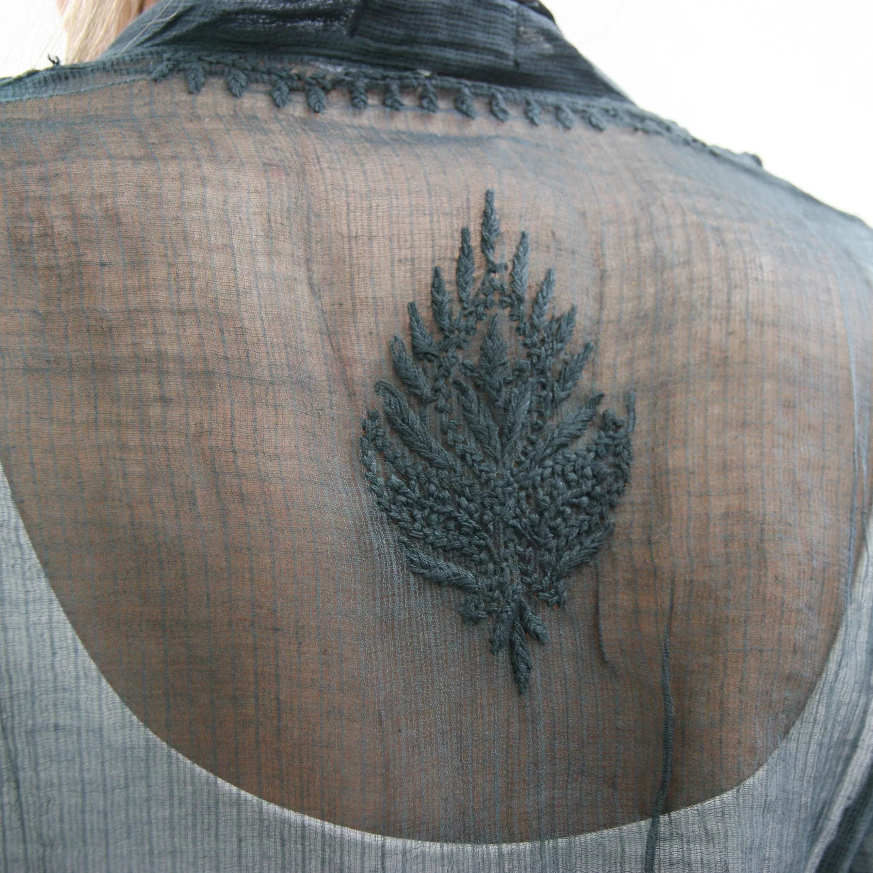 Sheer Cotton Embroidered / Black